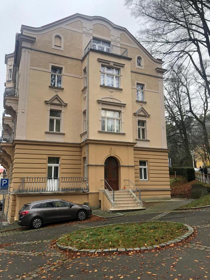 Dolce Vita Apartments Mariánské Lázně Exterior foto